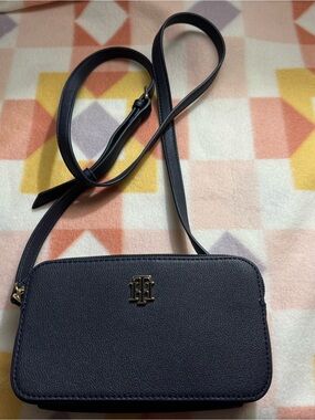 Tommy Hilfiger Navy Pebbled Leather Crossbody with Gold TH Logo